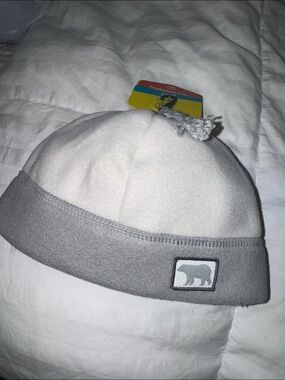 Sun Day Afternoons Kids Fleece Beanie Hat with Bear Patch - Gray NWT!